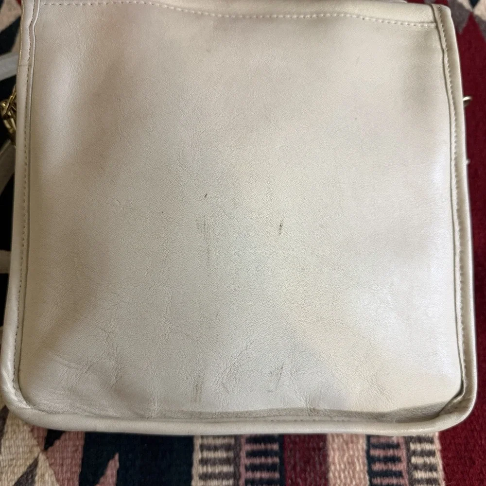 Vintage 1980s Coach Station Bag Satchel In Bone Beige Shoulder Purse Made In USA